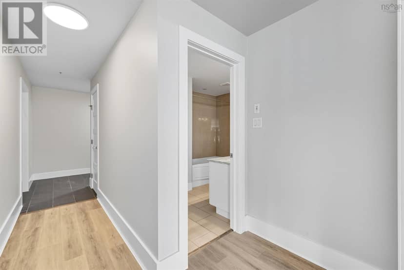 502 15 Kings Wharf Place — photo 16 of 32