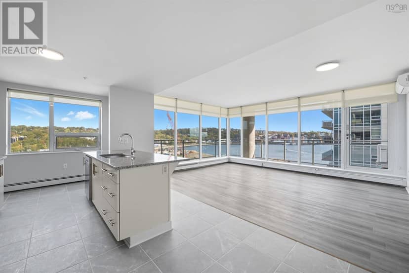502 15 Kings Wharf Place, Dartmouth, photo 2