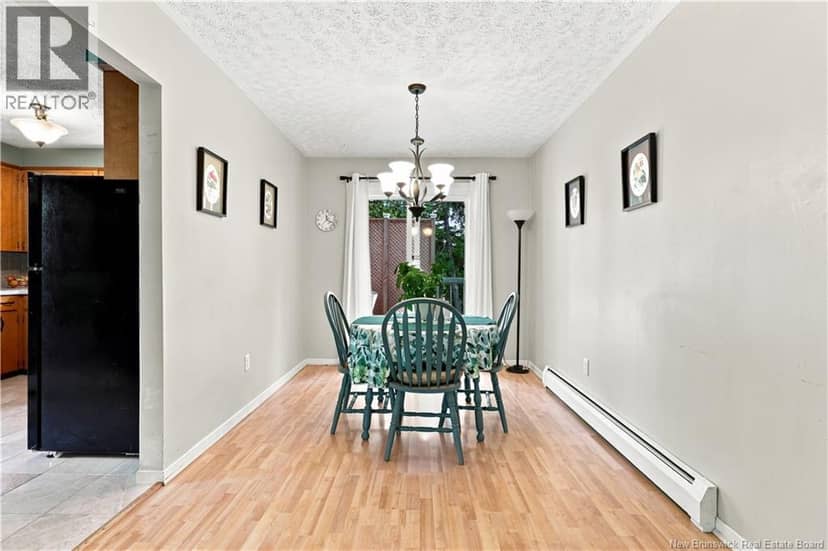 117 Confederation Avenue, New Maryland, photo 8