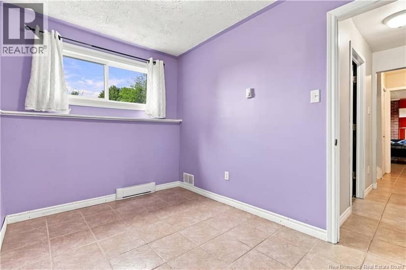 117 Confederation Avenue — photo 31 of 40