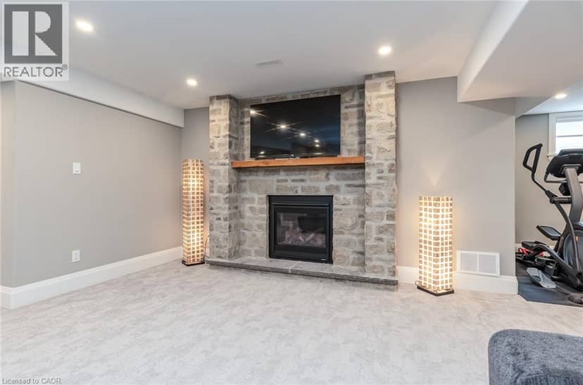 83 GERBER Drive — photo 34 of 40