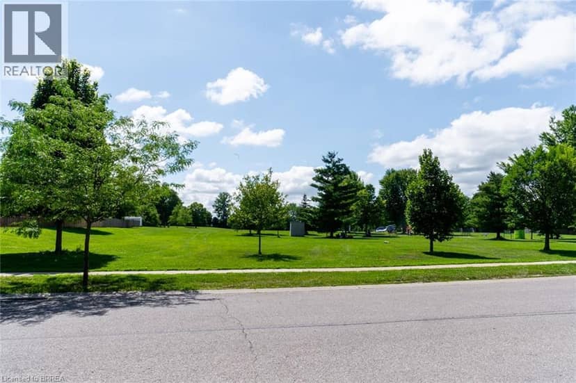12 PONYTRAIL Drive, Brantford, photo 2