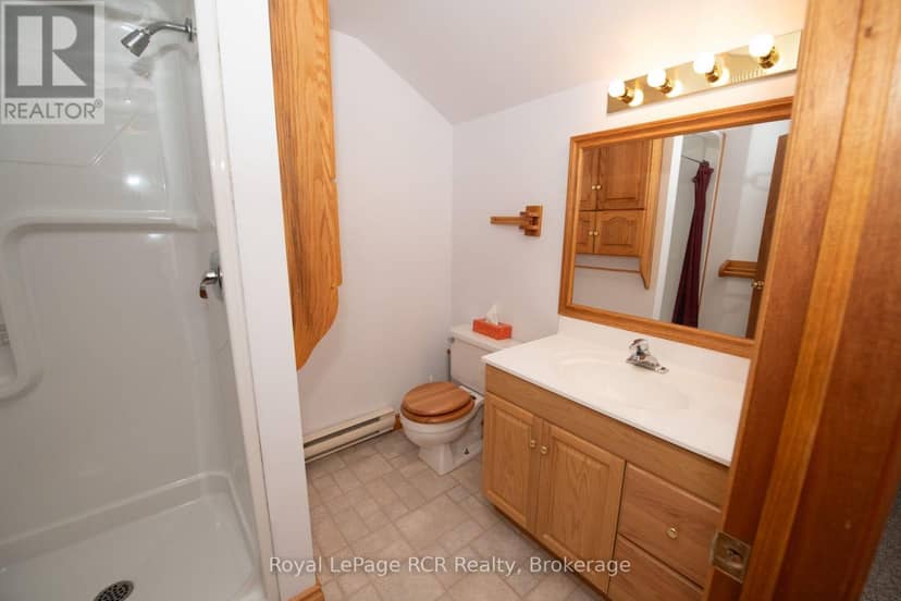 9870 Creek Road — photo 21 of 40