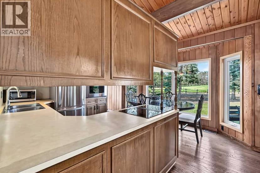 261136 Range Road 33 — photo 13 of 40