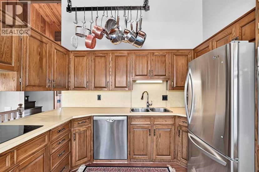 261136 Range Road 33 — photo 10 of 40