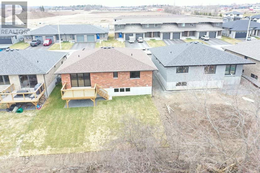 Lot 4 - 8 Parkland Circle — photo 30 of 32