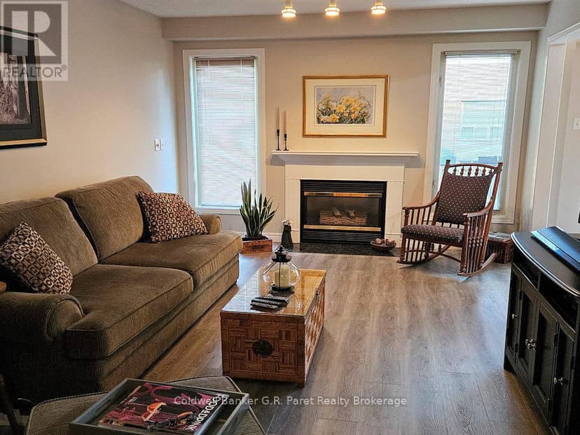 6 - 622 Wharncliffe Rd. South Road — photo 11 of 30