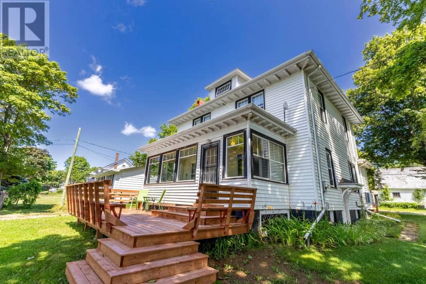 31 BREAKWATER Street, Souris, photo 2