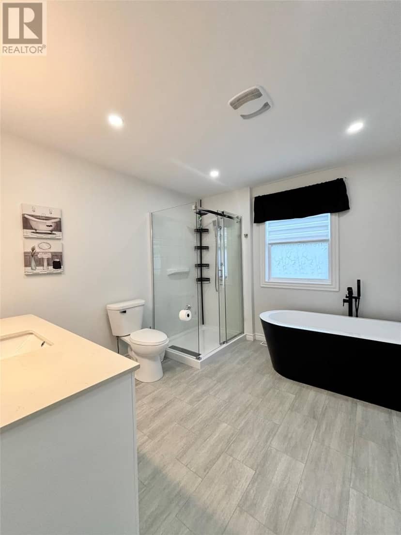 52 Midland Row — photo 10 of 27