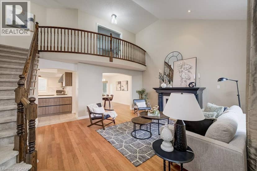 16 IRONGATE Drive — photo 4 of 40