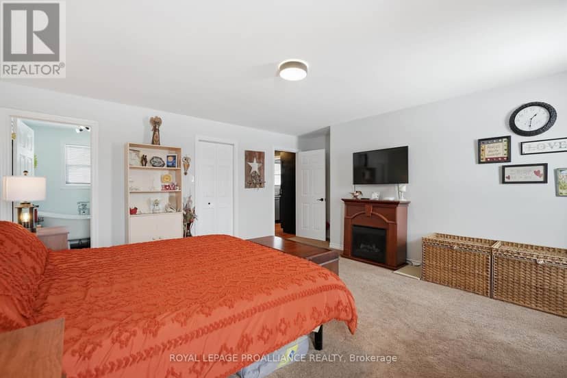 4395 Highway 7 — photo 17 of 40