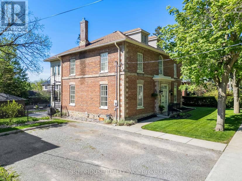 69 Bond Street W, Kawartha Lakes, photo 3