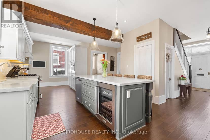 69 Bond Street W, Kawartha Lakes, photo 8