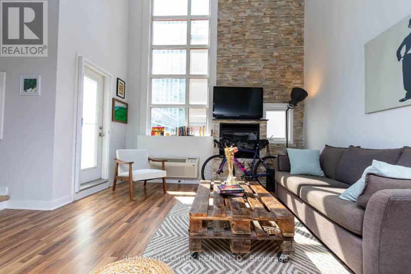 314 - 21 Earl Street — photo 15 of 27