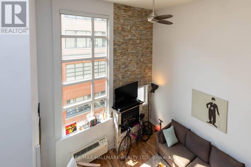 314 - 21 Earl Street — photo 18 of 27