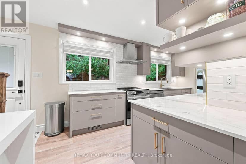 20 Ringwood Crescent — photo 19 of 40