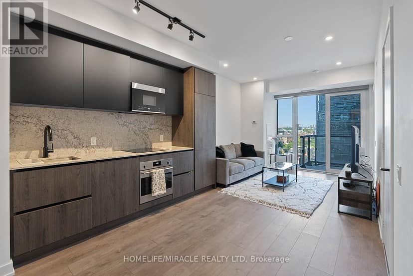 1322 - 108 Peter Street — photo 18 of 40