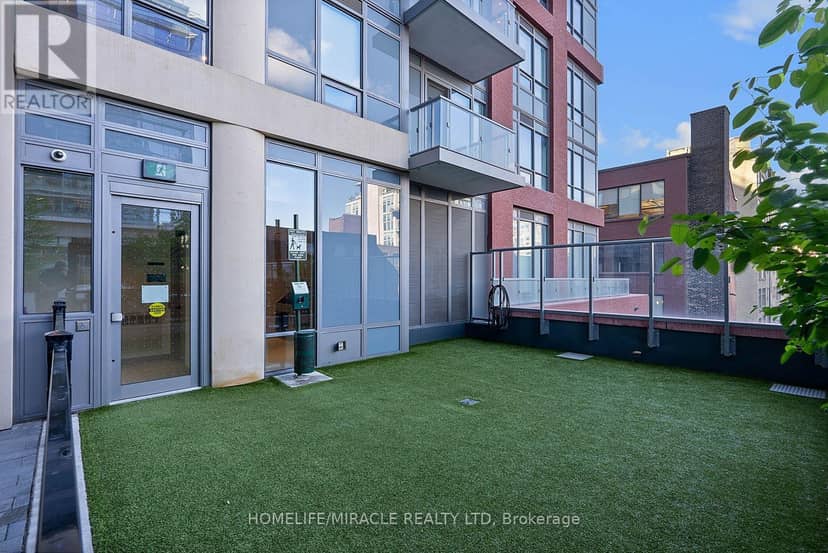 1322 - 108 Peter Street — photo 35 of 40