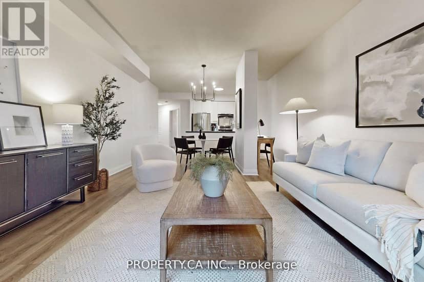 301 - 1121 Bay Street — photo 10 of 24