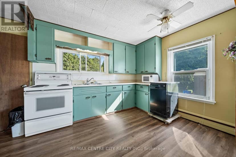 11 Marchant Street — photo 25 of 40
