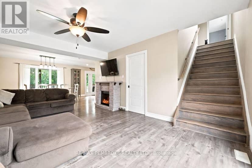 407 Latimer Road — photo 18 of 40