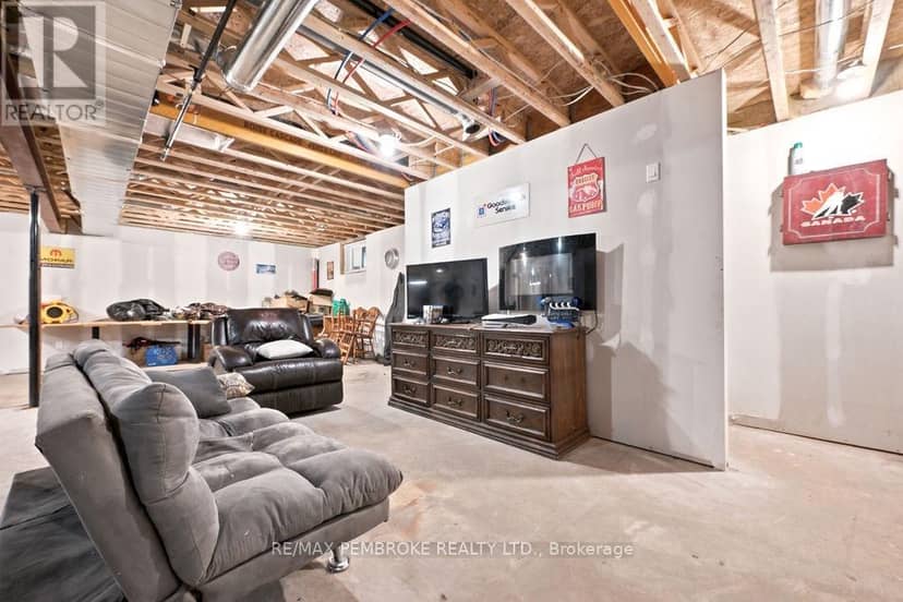 407 Latimer Road — photo 34 of 40