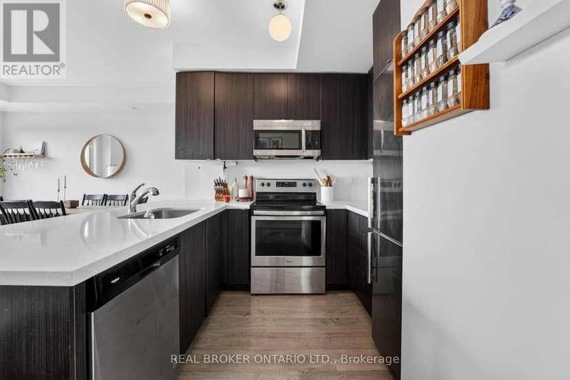 521 - 1711 Pure Springs Boulevard — photo 8 of 40