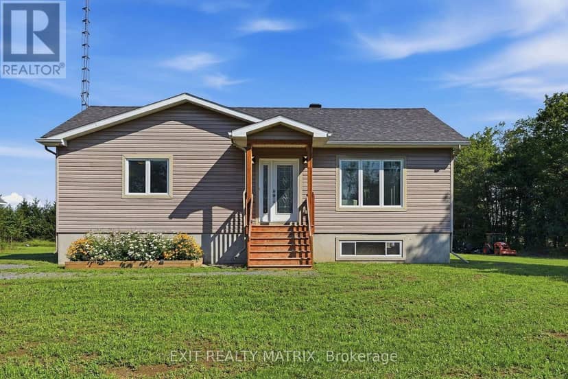 2355 Concession 7 Road, Alfred and Plantagenet, photo 2