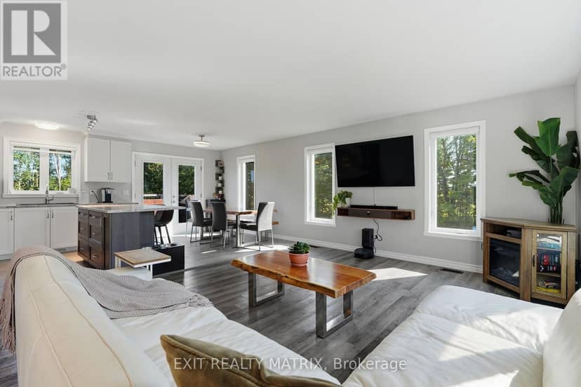 2355 Concession 7 Road, Alfred and Plantagenet, photo 5