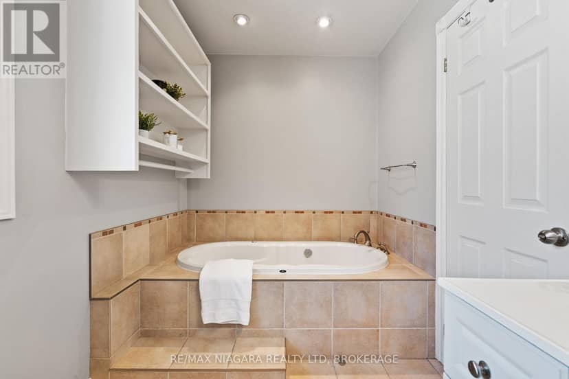 5679 Highland Avenue — photo 18 of 40