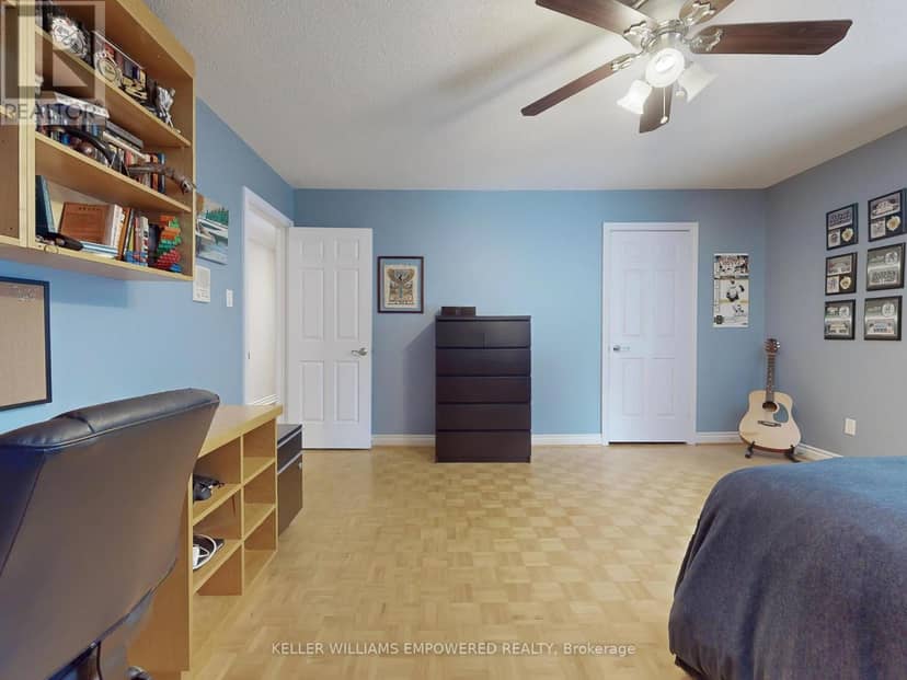 544 Woodland Acres Crescent — photo 27 of 37