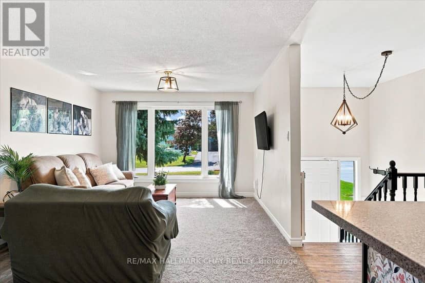 10 Jamieson Drive — photo 10 of 40