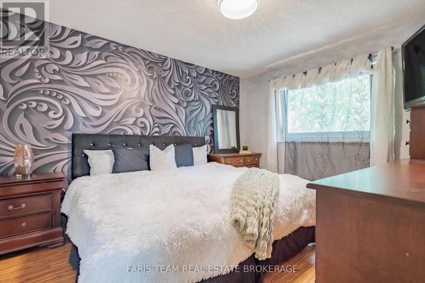 82 Bayview Drive — photo 18 of 40