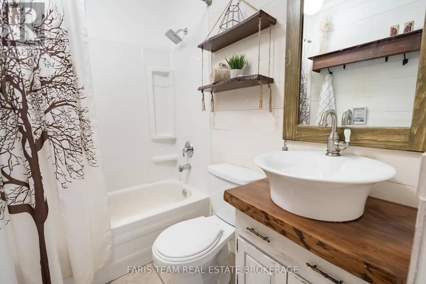 4654 Iron Bridge Lane — photo 21 of 33