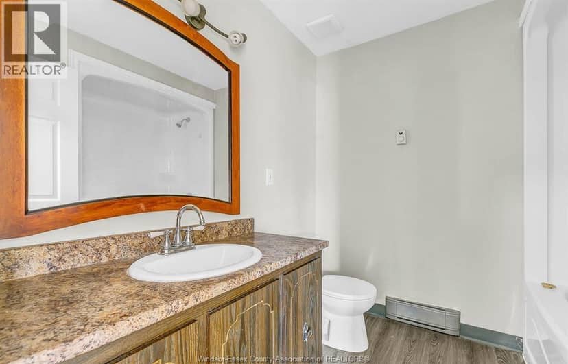 26-30 Victoria STREET South — photo 20 of 30