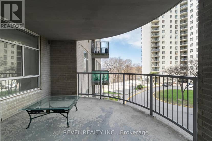 306 - 3559 Eglinton Avenue W — photo 26 of 35
