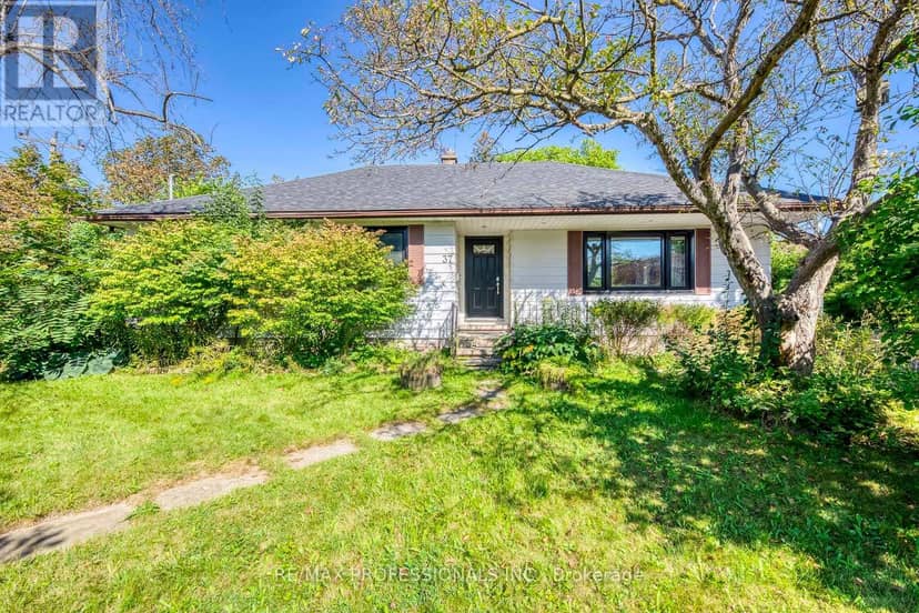 37 McLaughlin Road N, Brampton