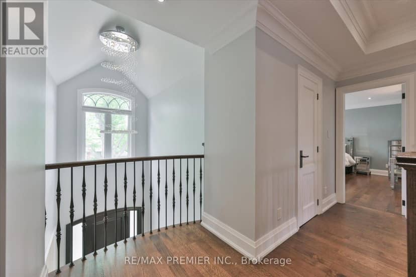 3 Cowley Avenue — photo 32 of 40