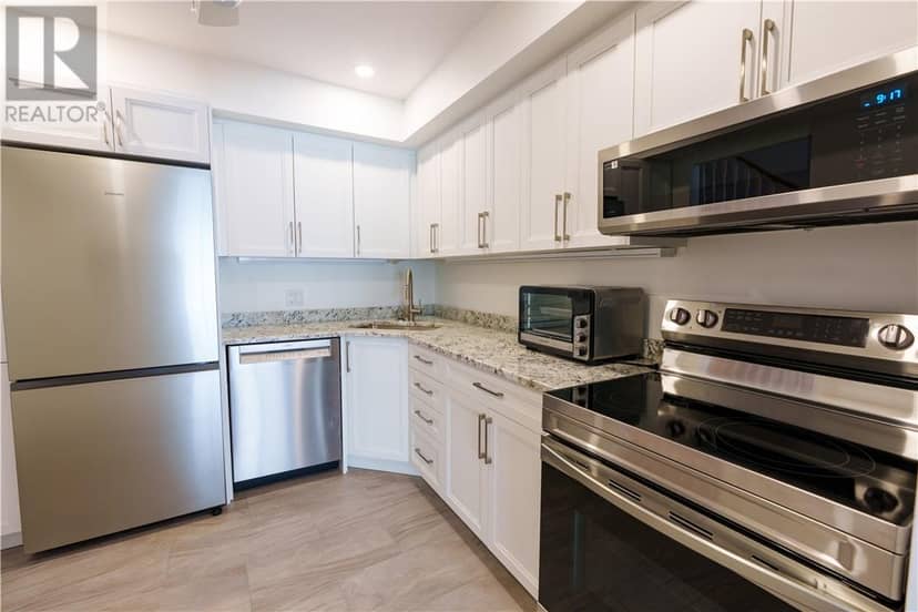 1848 Paris Street Unit# 11 — photo 5 of 31