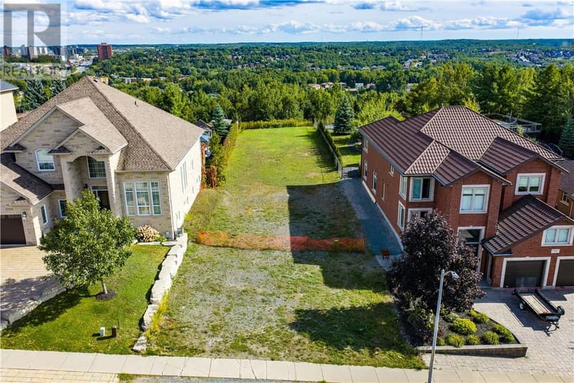 695 Corsi Hill — photo 3 of 11
