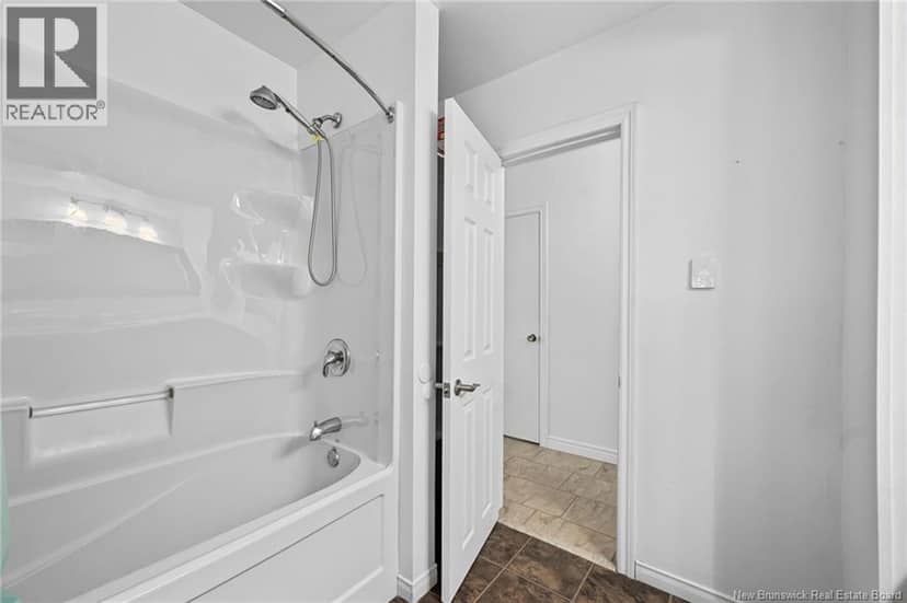 85 St. Pierre Street — photo 19 of 40