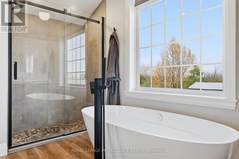 126 Salem Road — photo 27 of 40