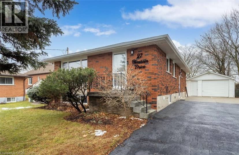 27 BLENHEIM Drive, Stoney Creek