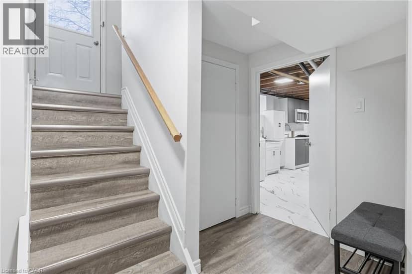 27 BLENHEIM Drive — photo 20 of 40