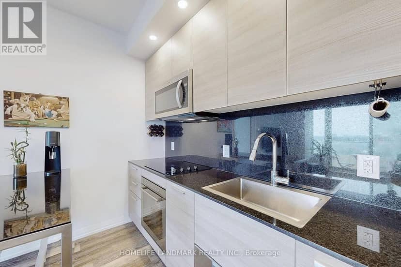 10 - 75 Canterbury Place — photo 12 of 12