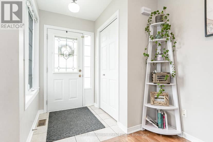 116 Doyle Drive — photo 4 of 32