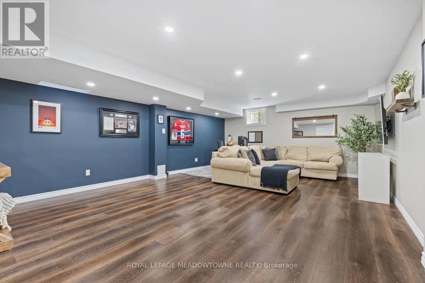 19 Goldham Way — photo 31 of 40