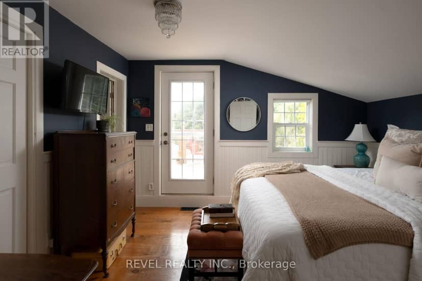 532 Main Street — photo 26 of 40