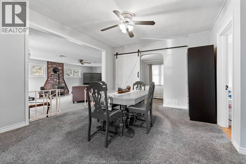 2585 Bouffard ROAD — photo 8 of 34