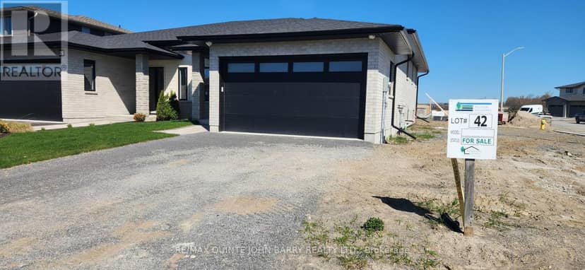 Lot 42 - 27 Parkland Circle — photo 2 of 36